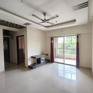 Room in 2 BHK Apartment at Prasun Savoy, Dhanori – for Rent