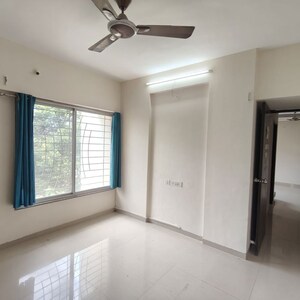 Room in 2 BHK Apartment at Prasun Savoy, Dhanori – for Rent