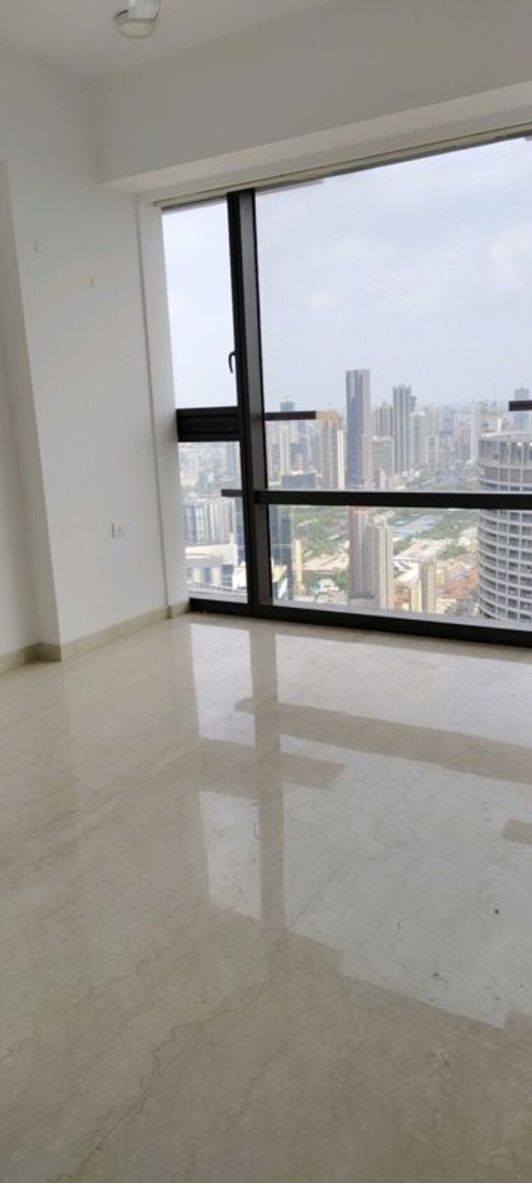 Kitchen, lodha-the-park-side 4 Bedroom 1525 Sq.Ft. Apartment In Worli Mumbai 10489200