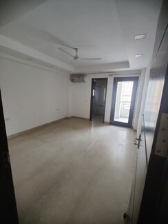 3 BHK + Servant Room Builder Floor For Rent in Greater Kailash I