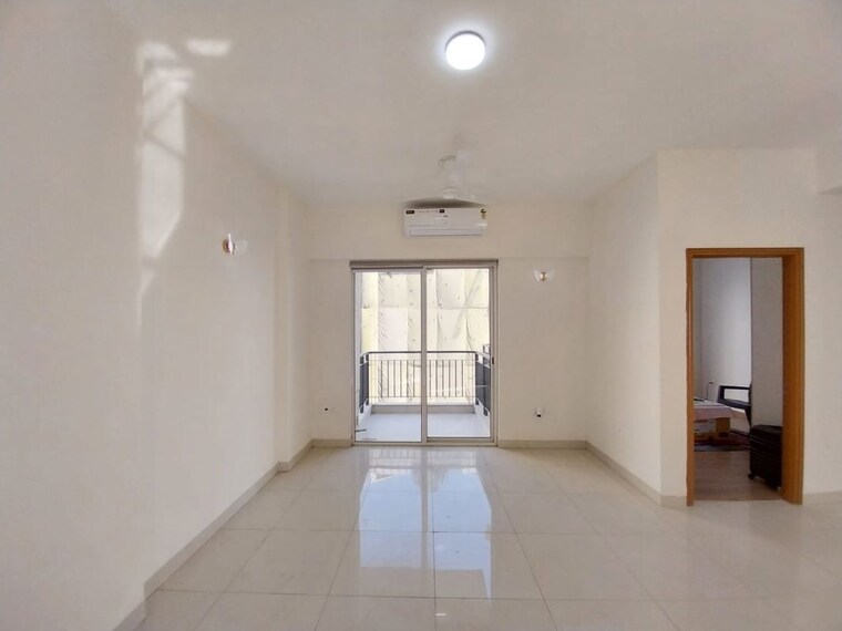 Room, godrej-nature-plus 2.5 Bedroom 1557 Sq.Ft. Apartment In Sohna Sector 33 Gurgaon 10489211
