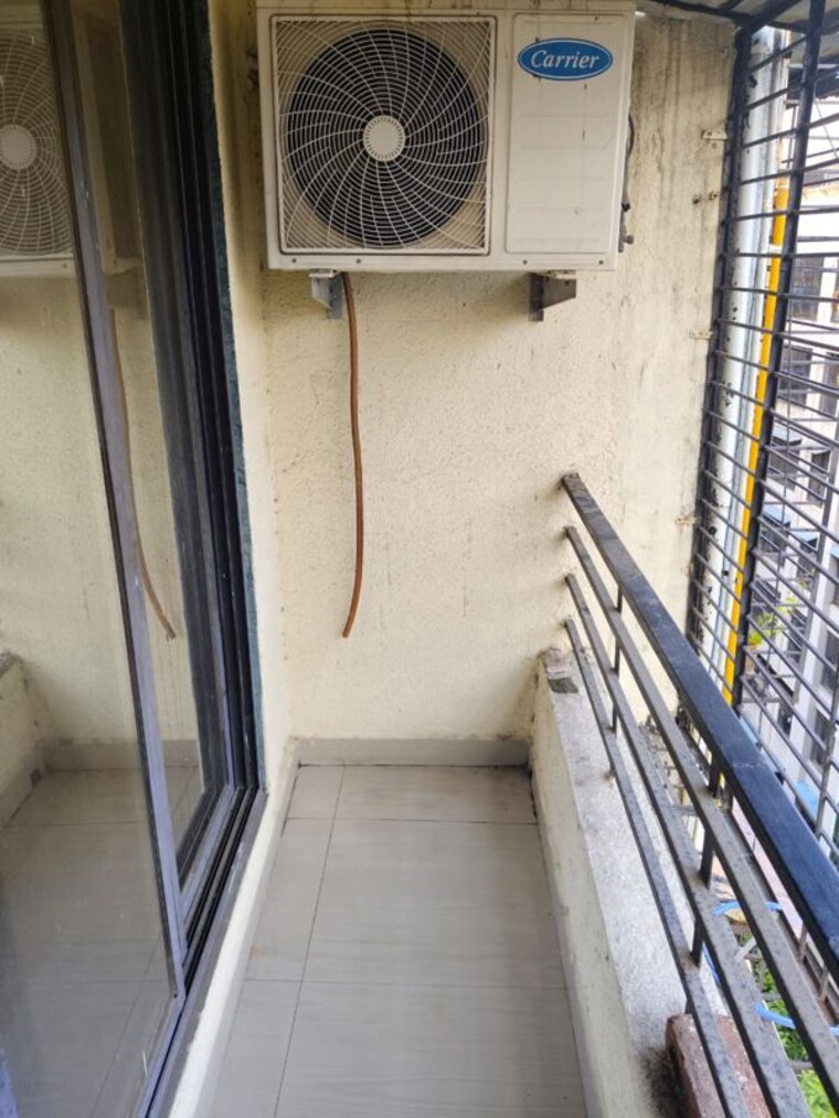 Balcony, mahavir-nagari-towers-chs 2 Bedroom 985 Sq.Ft. Apartment In Kalyan West Thane 10489259
