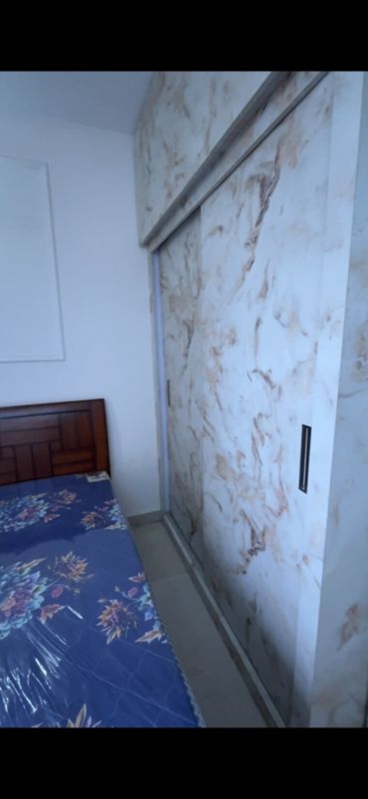 Cupboard, signature-global-andour-height 2 Bedroom 900 Sq.Ft. Apartment In Sector 71 Gurgaon 10489315