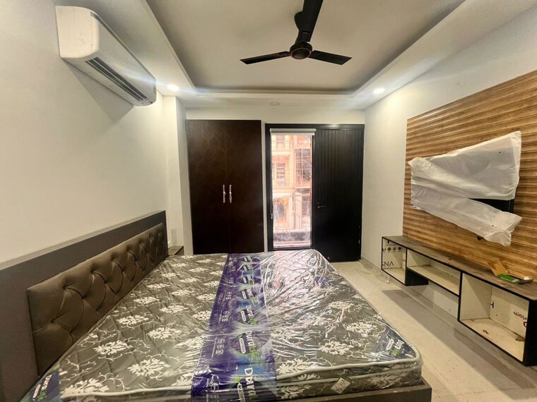 Bedroom, sushant lok i 1 Bedroom 656 Sq.Ft. Builder Floor In Sushant Lok I Gurgaon 10489326