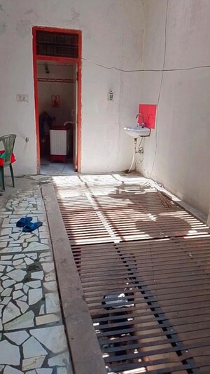 Bedroom in 2 BHK Builder Floor at Vrindavan Yojna – for Rent