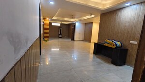 Room in 2 BHK Builder Floor at Sector 56 – for Rent