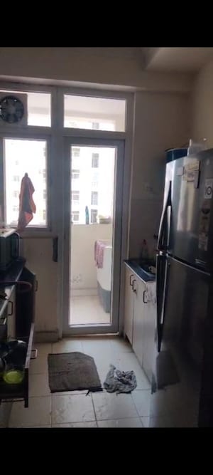 Gym in 2.5 BHK Apartment at Amrapali Silicon City, Sector 76 – for Rent