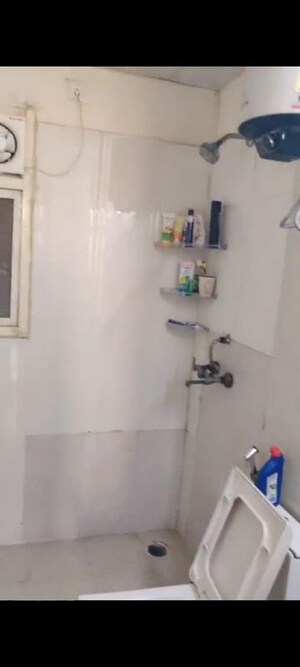 Bathroom in 2.5 BHK Apartment at Amrapali Silicon City, Sector 76 – for Rent