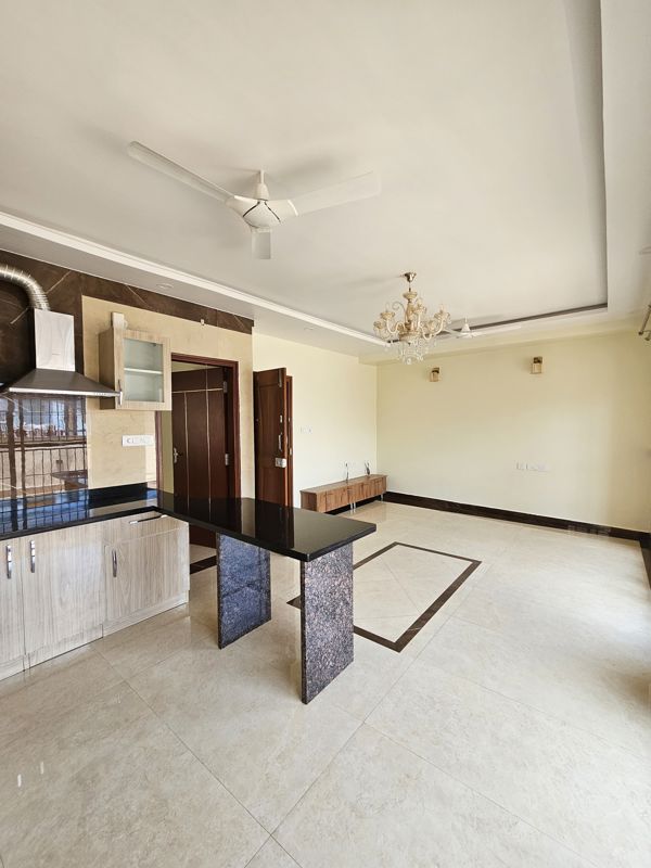 1 BHK + Basement 800 Sq.Ft. Penthouse in Arphi Apts