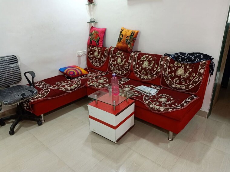 Living Room, krishna-niwas-borivali-west 1 Bedroom 460 Sq.Ft. Apartment In Borivali West Mumbai 10489442
