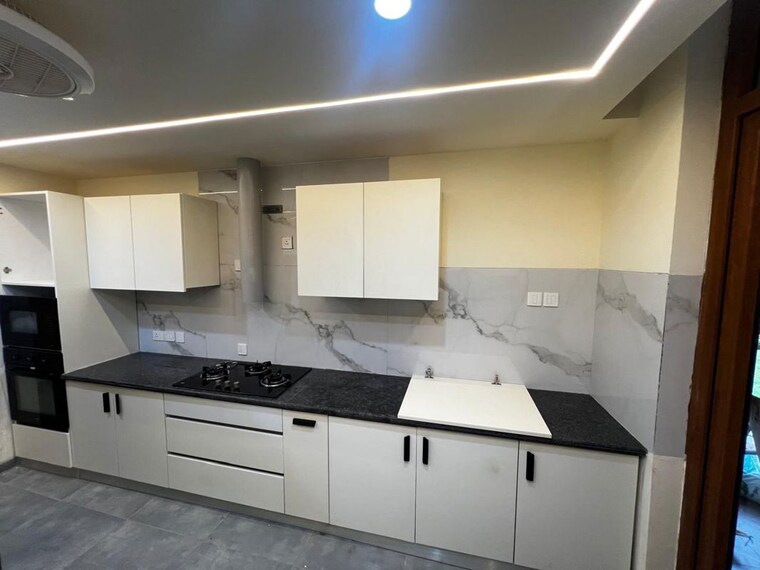 Kitchen, ireo-the-grand-arch 3 Bedroom 2487 Sq.Ft. Apartment In Sector 58 Gurgaon 10489460