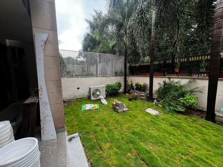 Garden, ss-hibiscus 4 Bedroom 10000 Sq.Ft. Villa In Sector 50 Gurgaon 10489461