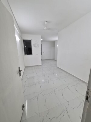 Room in 3 BHK Apartment at Pivotal Paradise, Sector 62 – for Rent