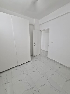 3 BHK Apartment For Rent in Pivotal Paradise, Sector 62