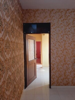 Room in 2 BHK Apartment at Anandtara Tarabai Park, Mundhwa – for Rent