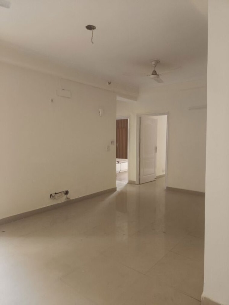 Room, amrapali-silicon-city 3 Bedroom 1420 Sq.Ft. Apartment In Sector 76 Noida 10489557