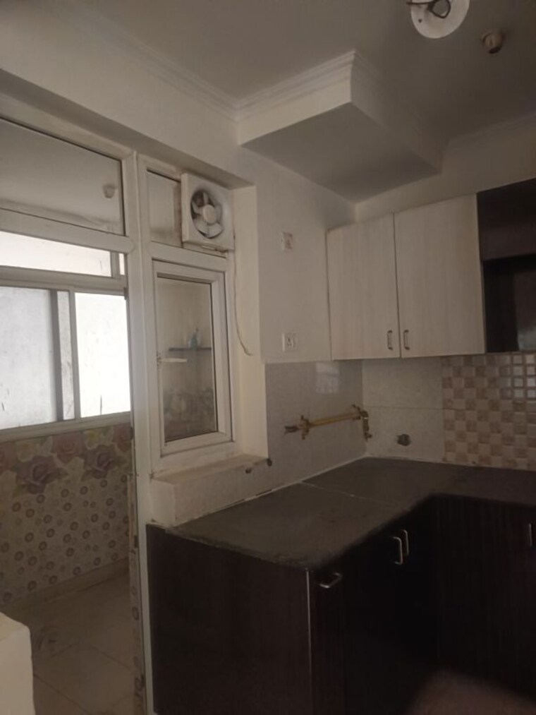 Kitchen, amrapali-silicon-city 3 Bedroom 1420 Sq.Ft. Apartment In Sector 76 Noida 10489557