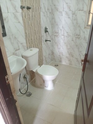 Bathroom in 2 BHK Apartment at Gardenia Golf City, Sector 75 – for Rent