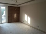 4 BHK + Servant Room,Study Room 460 Sq.Yd. Builder Floor in Safdarjung Development Area