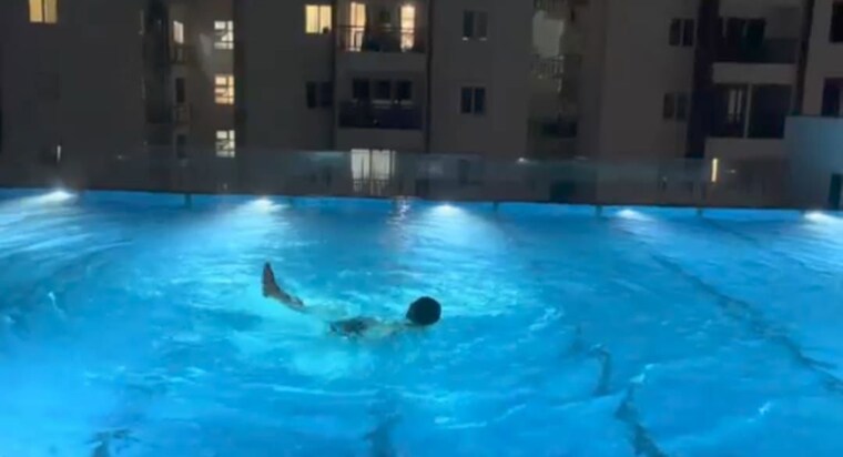 Swimming Pool, smr-vinay-iconia-hyderabad 2.5 Bedroom 1610 Sq.Ft. Apartment In Kondapur Hyderabad 10489593