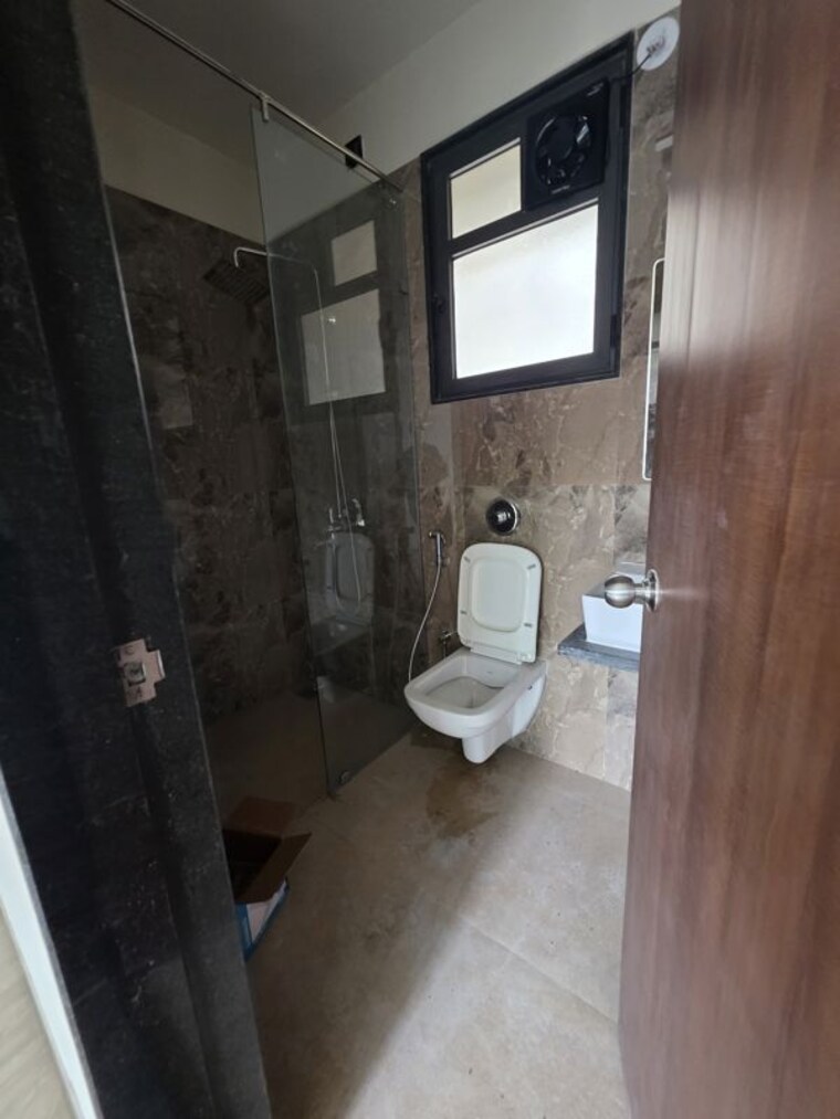 Bathroom, vilas-javdekar-yashone-eternitee 1 Bedroom 550 Sq.Ft. Apartment In Hinjewadi Pune 10489608