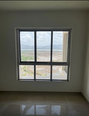 Room in 2 BHK Apartment at Puranik City Reserva, Ghodbunder Road – for Rent