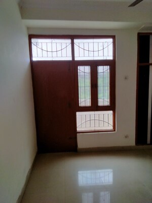 2 BHK Builder Floor For Rent in Rajendra Nagar Sector 5
