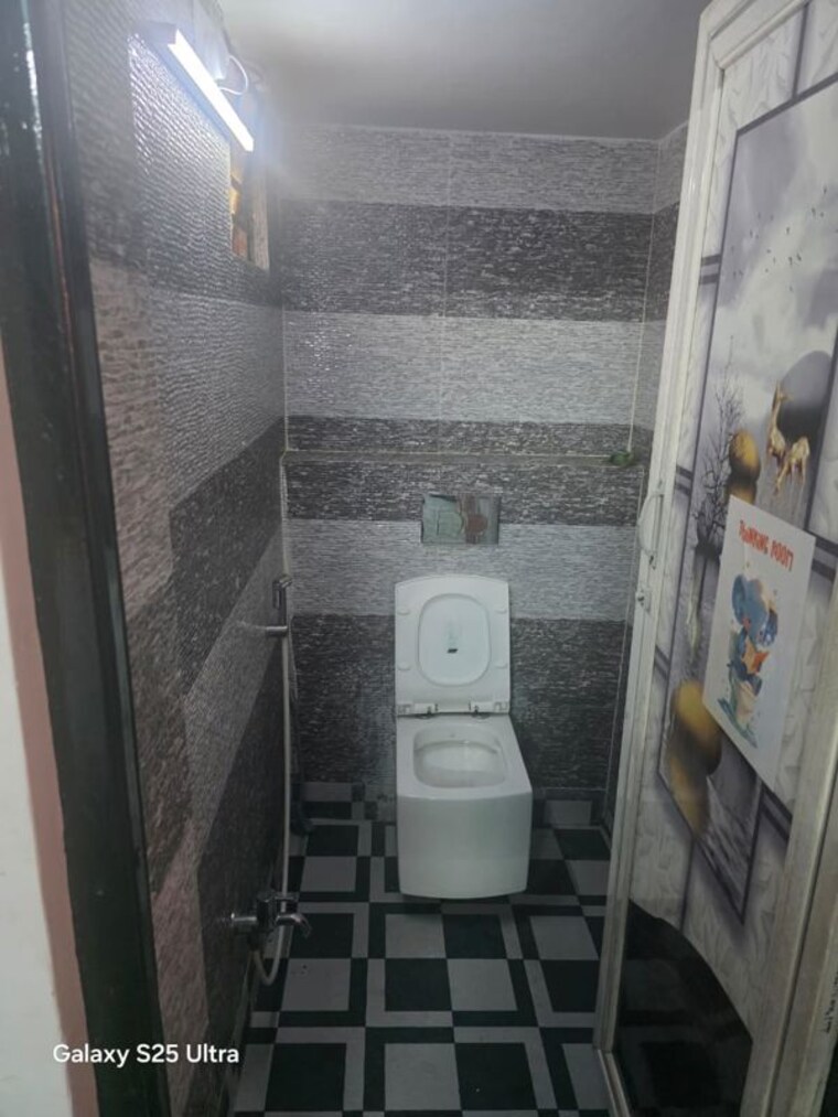 Bathroom, sodepur 3 Bedroom 3240 Sq.Ft. Independent House In Sodepur Kolkata 10489617