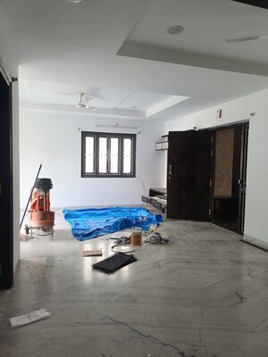Parking in 2 BHK Apartment at Kakatiya Hills, Jubilee Hills – for Rent