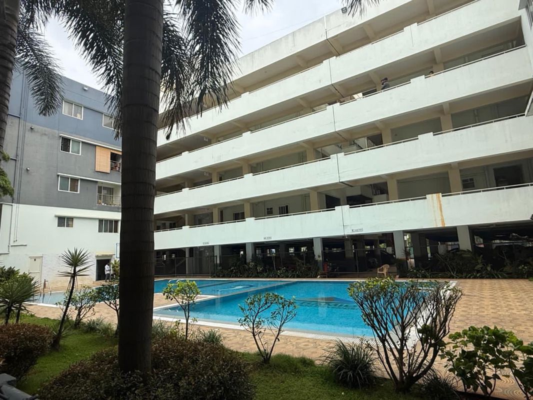 3 BHK + Store Room 1500 Sq.Ft. Apartment in Pyramid Banksia