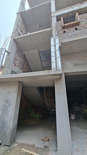 Kitchen in 6+ BHK Independent House at Indira Nagar – for Sale