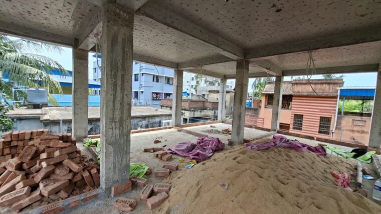  Parking, indira nagar 6+ Bedroom 5400 Sq.Ft. Independent House In Indira Nagar Kolkata 10489642