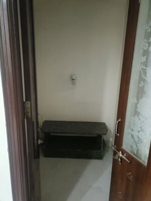 Furnished Amenities in 3 BHK Apartment at Ayyanna Pride, Madhapur – for Rent