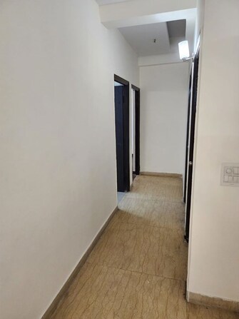 2.5 BHK + Study Room 1250 Sq.Ft. Apartment in Mahagun Moderne