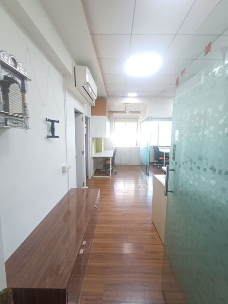undefined, knox-plaza Commercial Office Space 400 Sq.Ft. In Malad West Mumbai 10489732