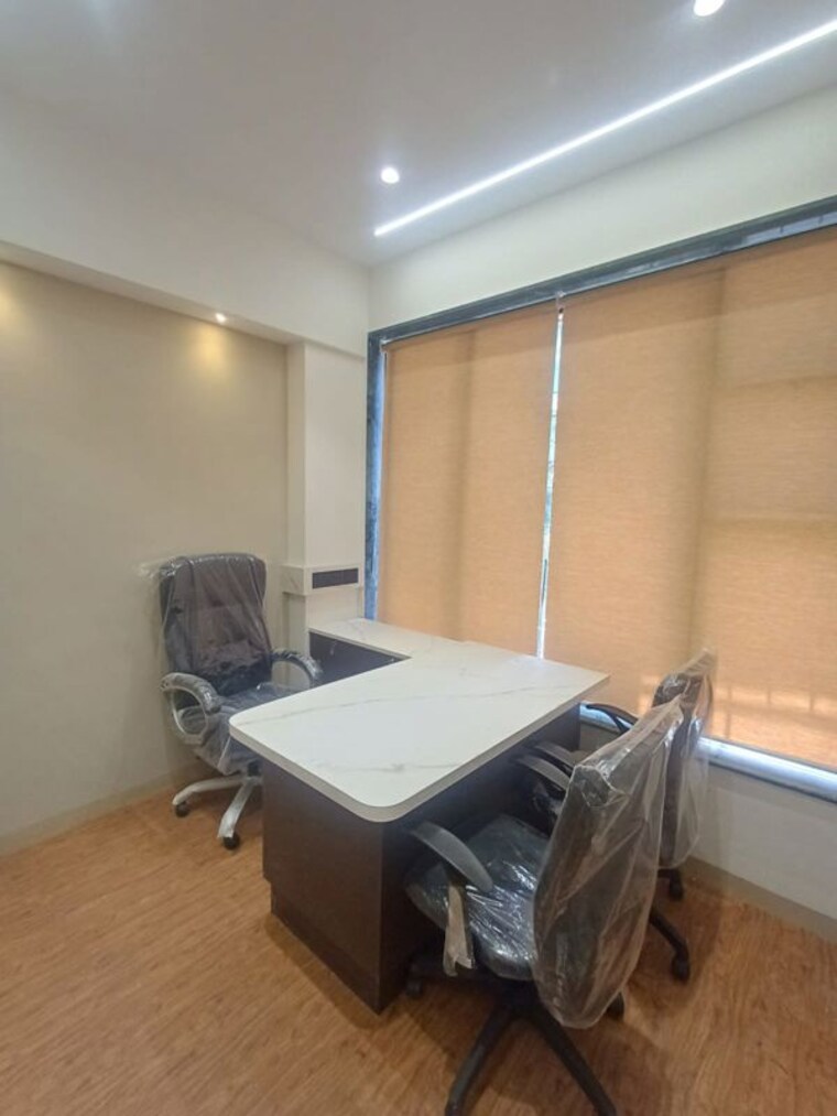 Team Area, samruddhi-commercial-complex Commercial Office Space 350 Sq.Ft. In Malad West Mumbai 10489752