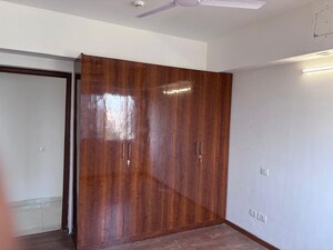 Room in 2 BHK Apartment at Godrej Air Sector 85, Sector 85 – for Rent