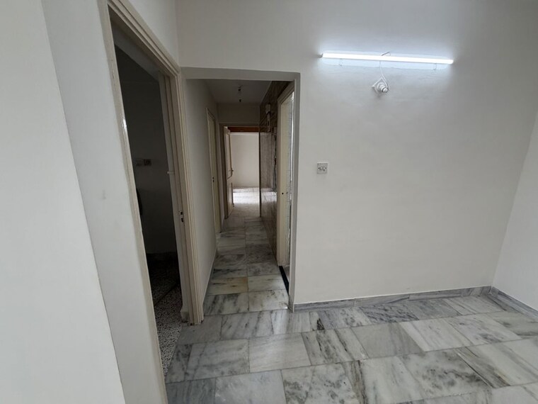 Room, thane west 2 Bedroom 1050 Sq.Ft. Apartment In Thane West Thane 10489673