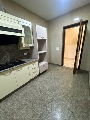 Building Lobby in 4 BHK Builder Floor at Panchsheel Park – for Rent