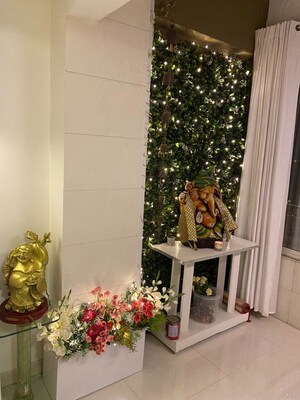 Balcony in 2 BHK Apartment at Videocon Laxmi Narayan Krupa, Vile Parle West – for Rent