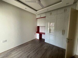 Bedroom in 4 BHK Apartment at Rantalei – for Rent