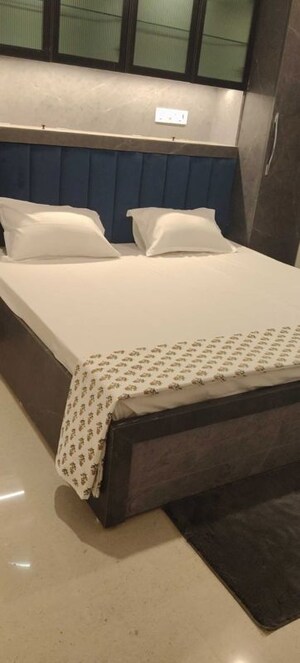 Bedroom in 1 BHK Builder Floor at Sushant Lok Iii – for Rent