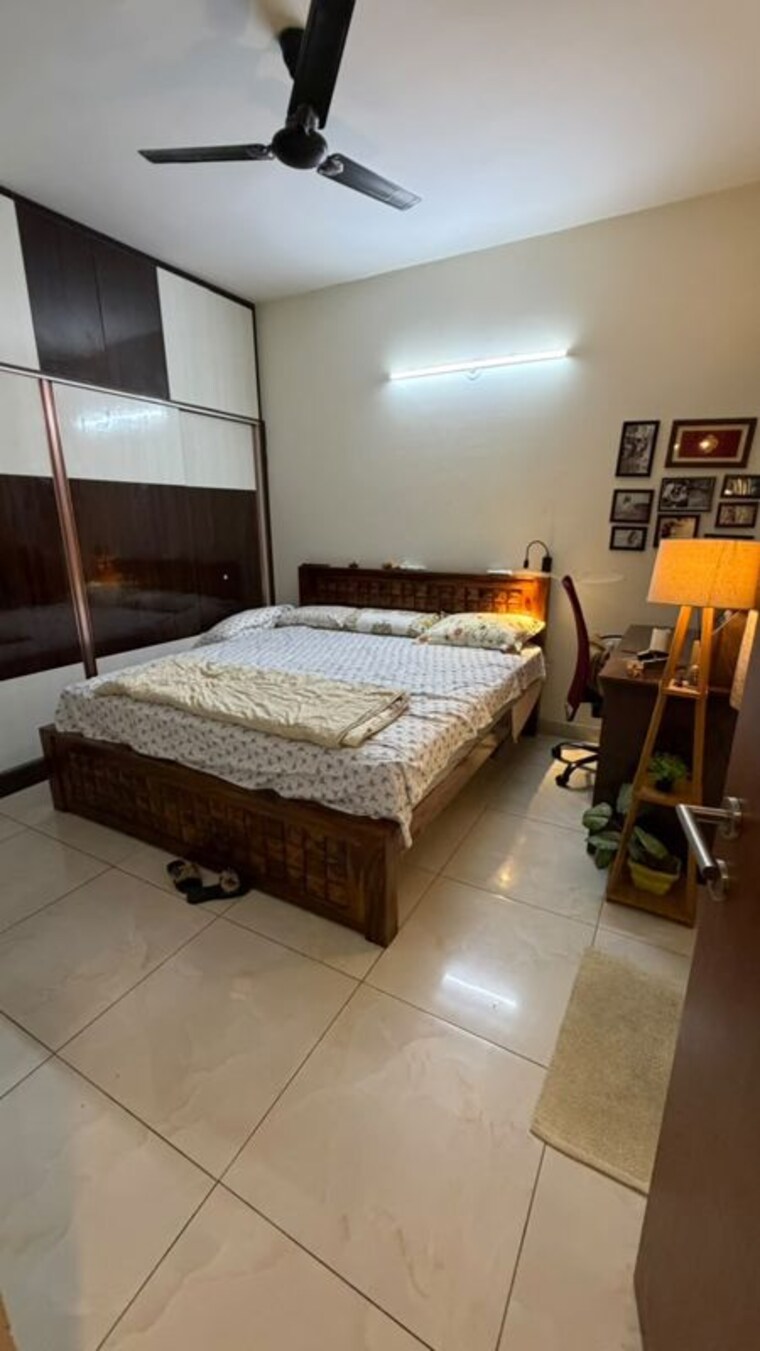 Bedroom, prestige-park-square 2.5 Bedroom 1500 Sq.Ft. Apartment In Bannerghatta Road Bangalore 10489921