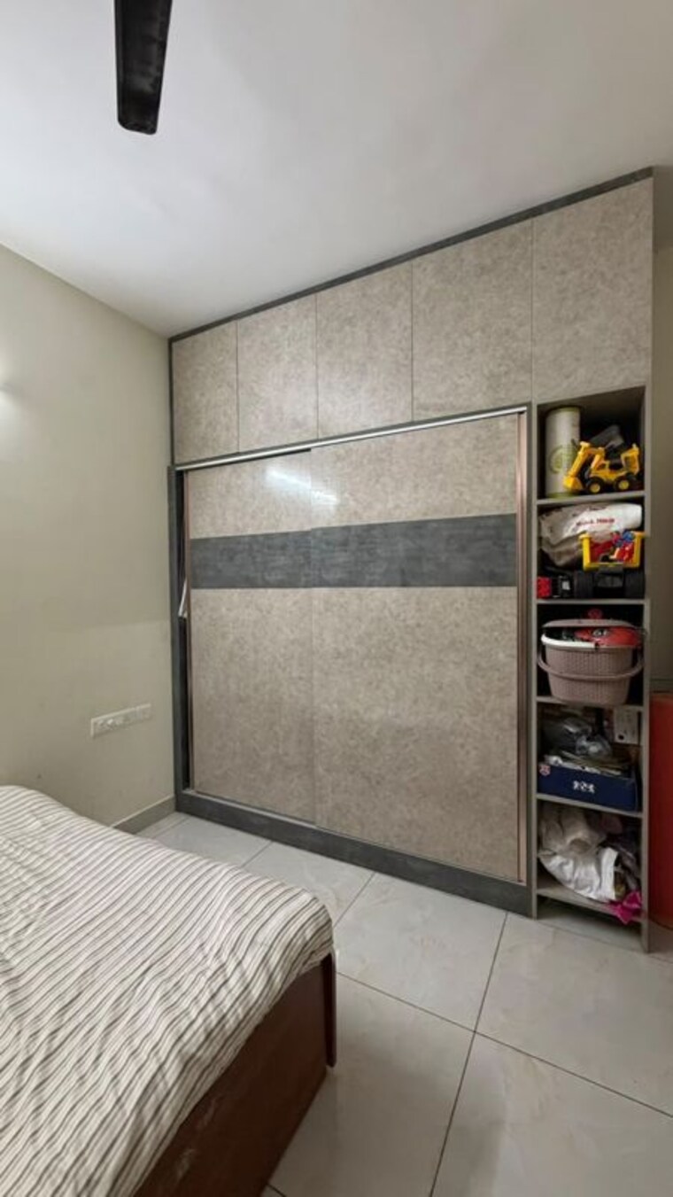 undefined, prestige-park-square 2.5 Bedroom 1500 Sq.Ft. Apartment In Bannerghatta Road Bangalore 10489921