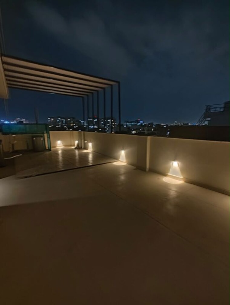 Swimming Pool, ardee-mall Studio 800 Sq.Ft. Builder Floor In Sector 52 Gurgaon 10489962