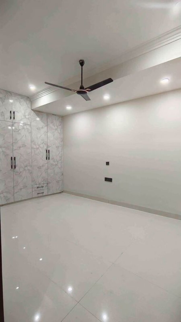 Room, m3m-sky-city 2 Bedroom 1261 Sq.Ft. Apartment In Sector 65 Gurgaon 10489958
