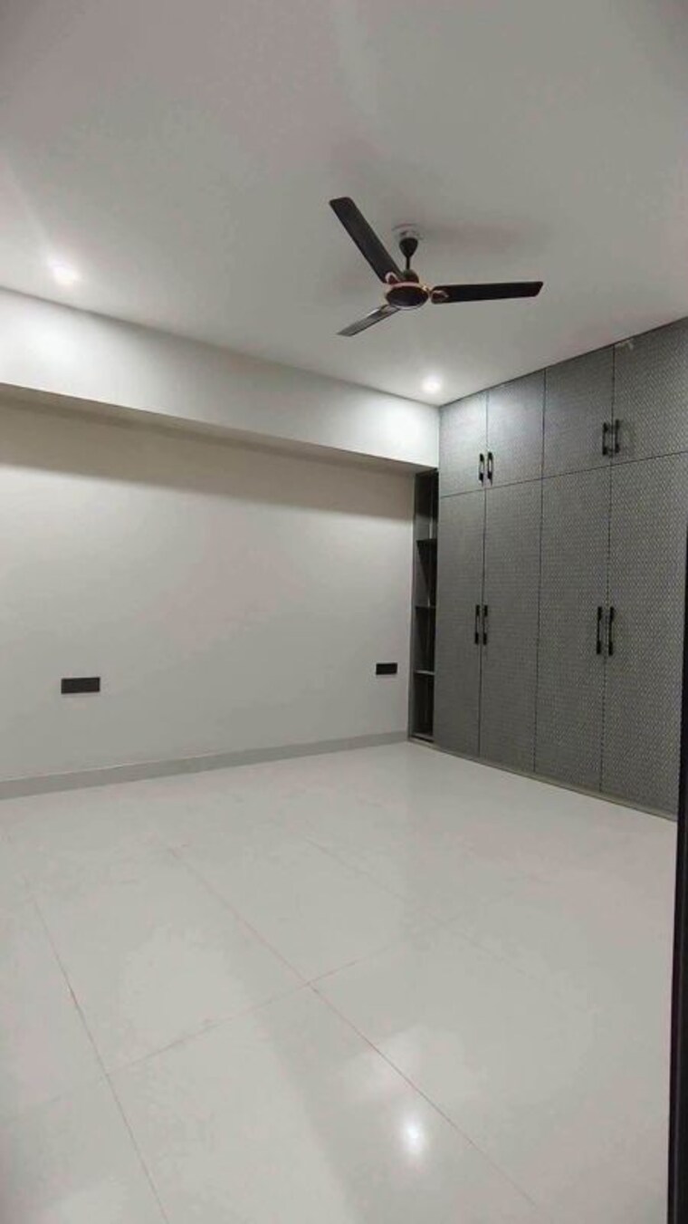 Room, m3m-sky-city 2 Bedroom 1261 Sq.Ft. Apartment In Sector 65 Gurgaon 10489958