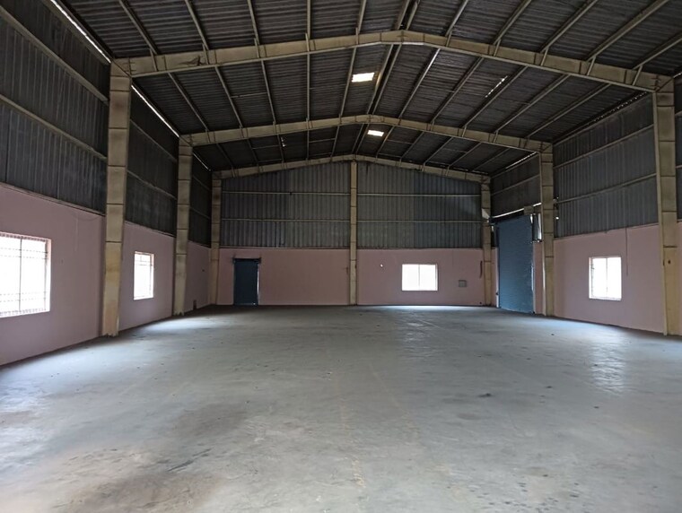 Room, sompura-industrial Commercial Warehouse 15000 Sq.Ft. In Dobbaspet Bangalore 10489978