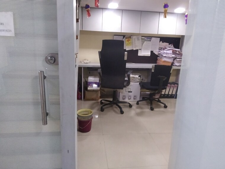 Team Area, haware-fantasia Commercial Office Space 259 Sq.Ft. In Vashi Sector 28 Navi Mumbai 10489959