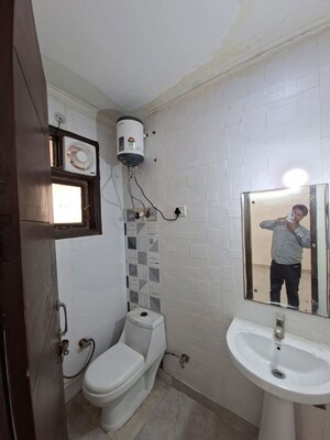 Bathroom in 3 BHK Builder Floor at Chattarpur – for Rent